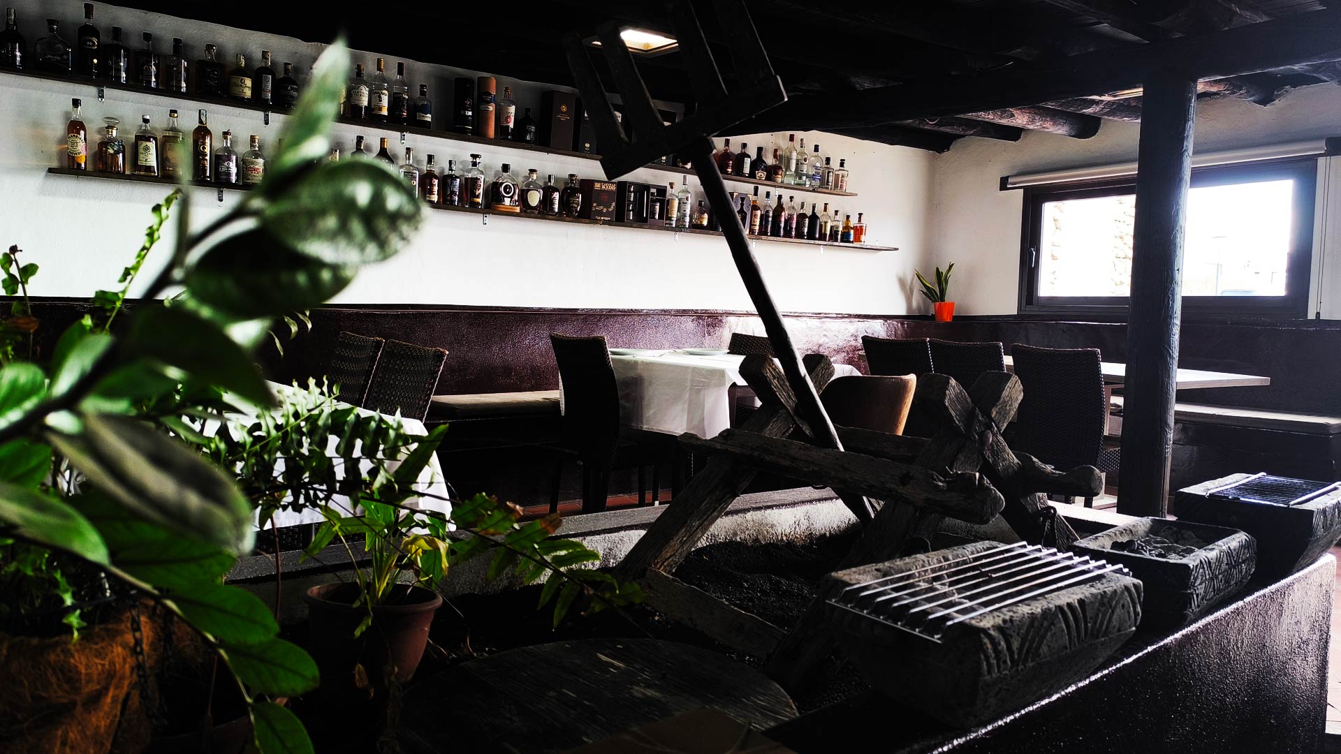 Reservar mesa en Restaurante Asador Volcán de la Corona